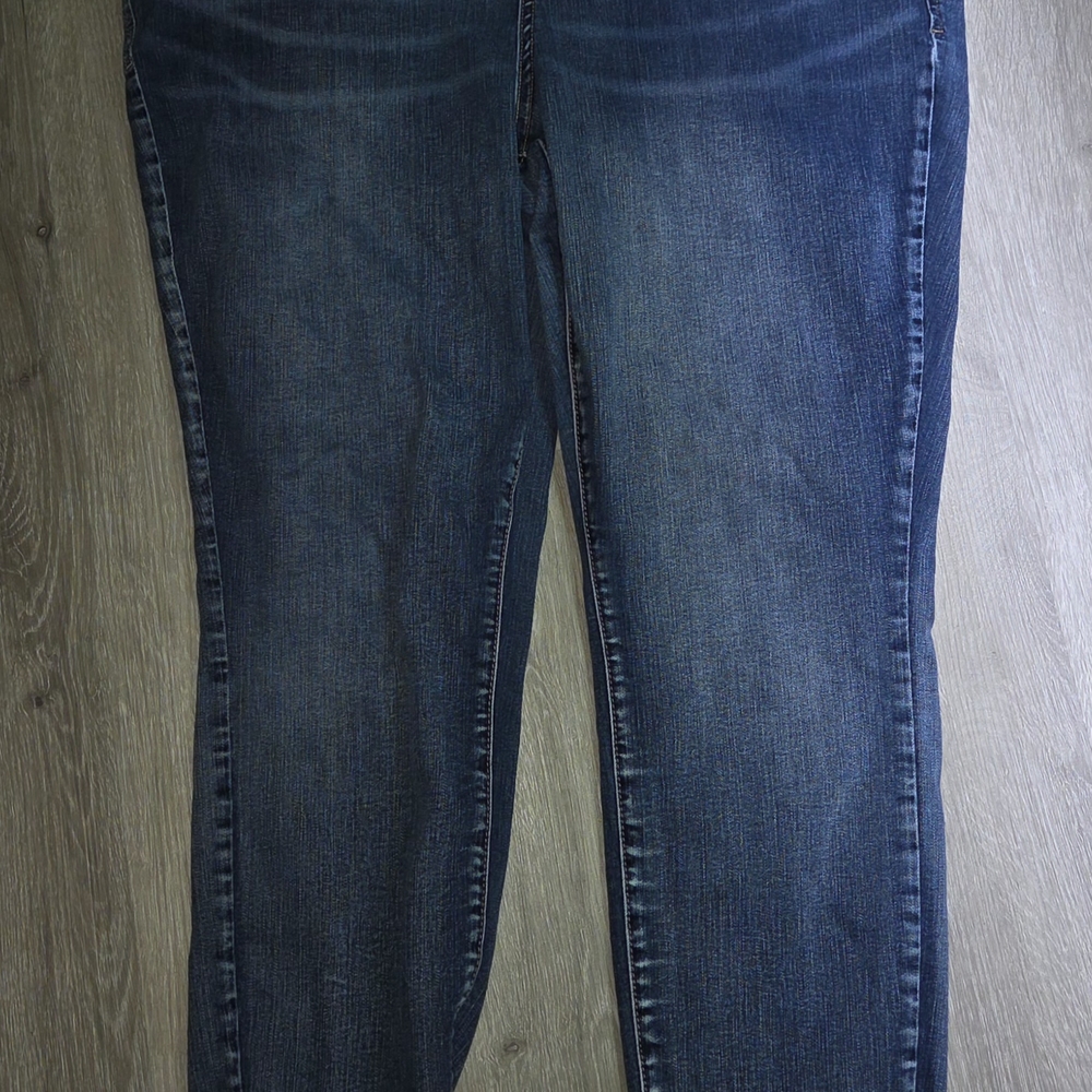 Maurices Blue Skinny Jeans with Classic Style